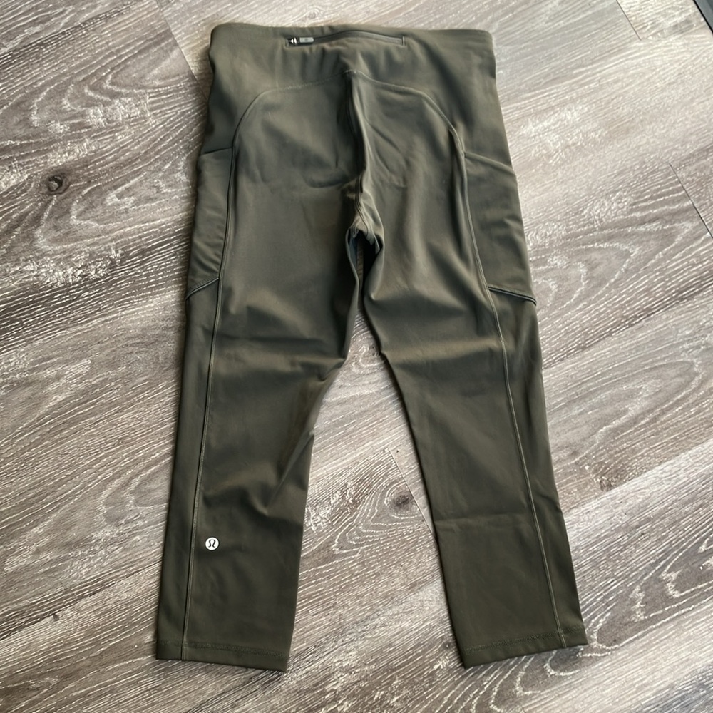 Lululemon Athletica - Picture 3 of 11